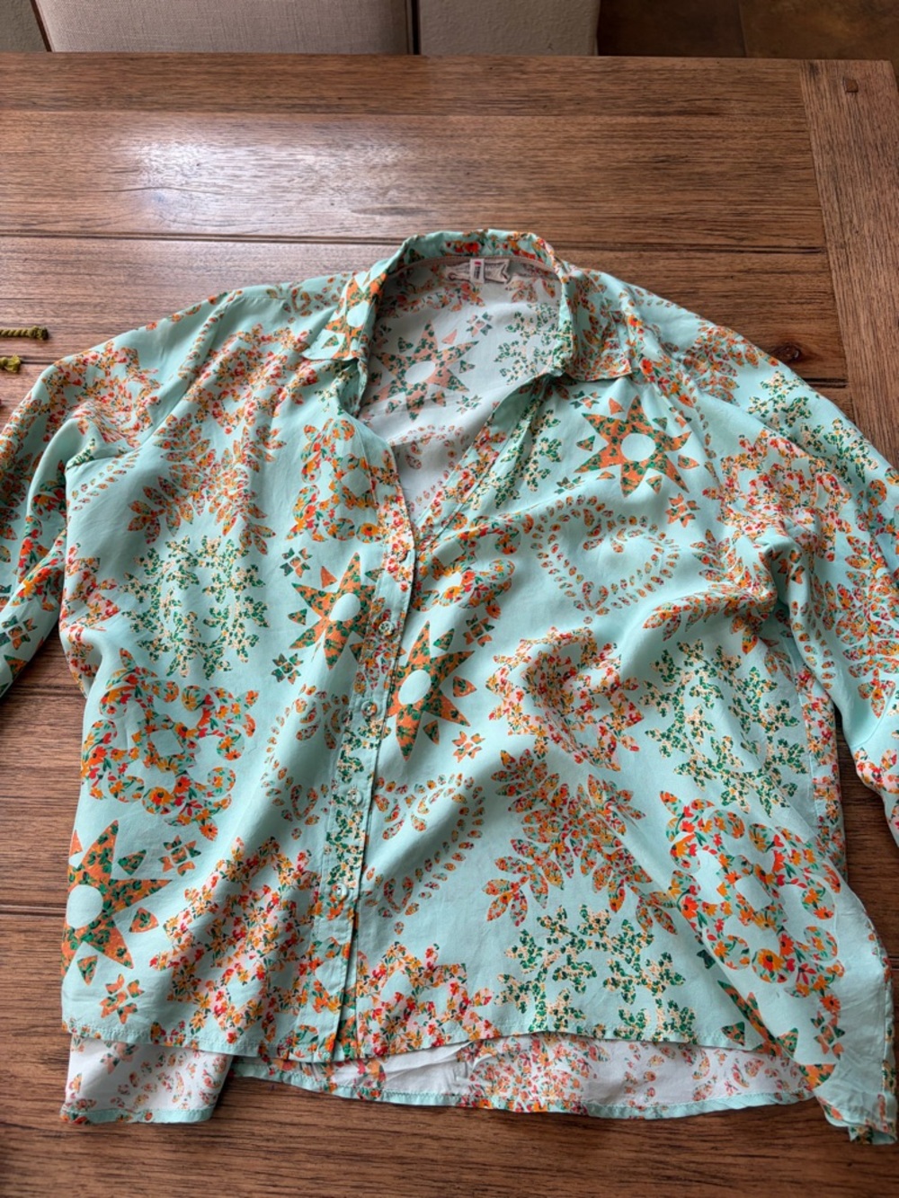 Johnny Was Mint Green Floral Button-Up Blouse 100% silk